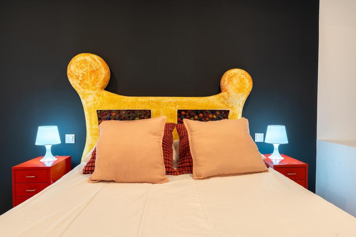 Apartamento Centrally Located, Spacious And Full Of Light