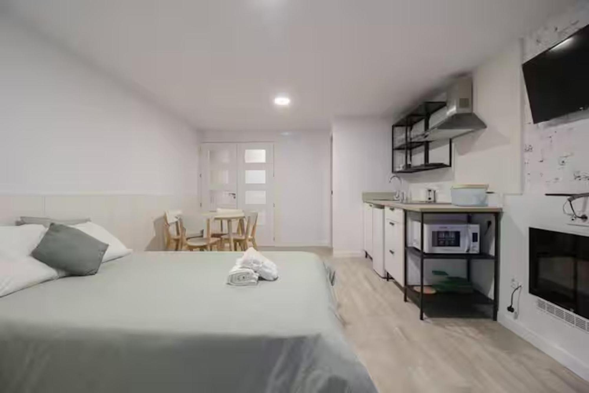 Housekepper Duplex En El Centro De Apartment *