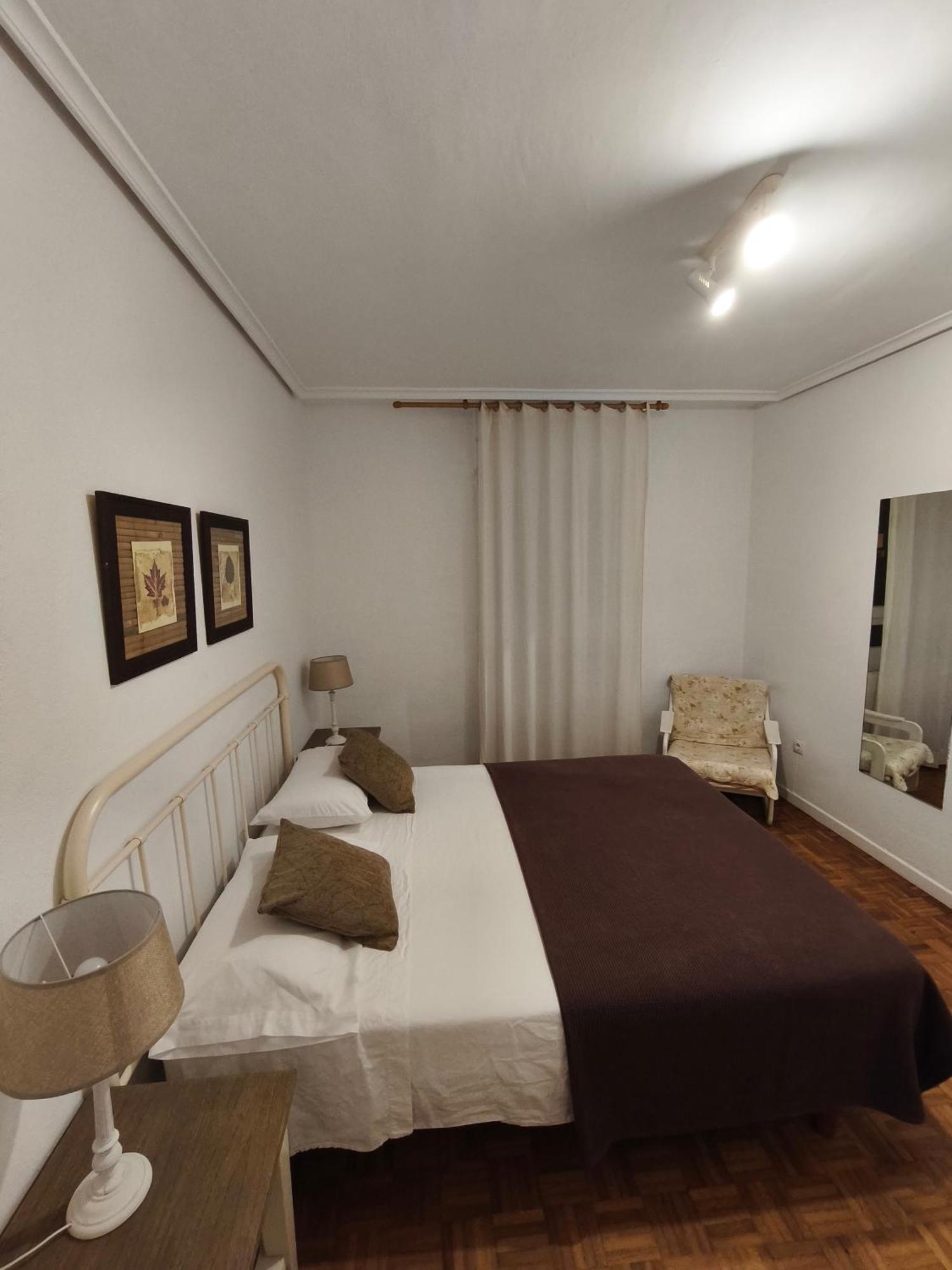 Santander, Calle Isaac Peral 6 * Santander