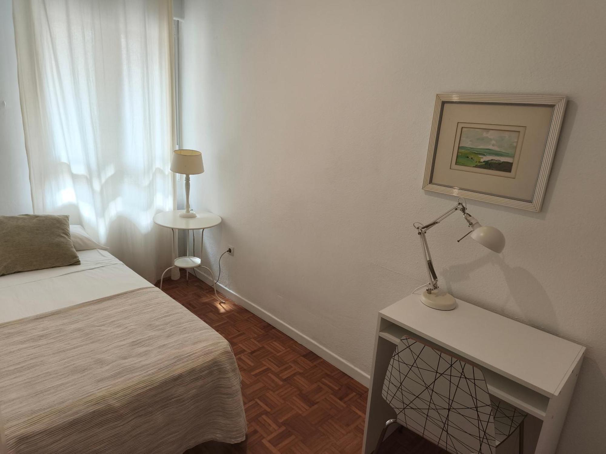 Santander, Calle Isaac Peral 6 *