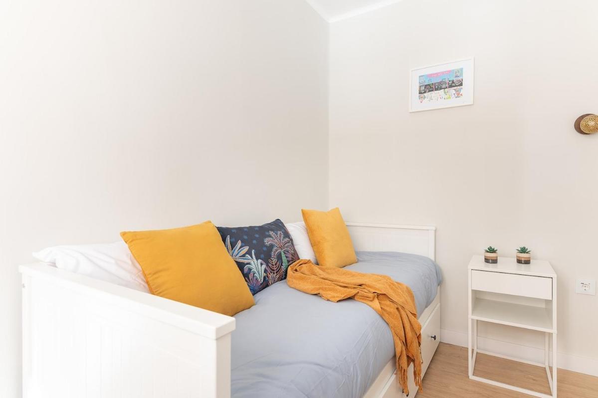 Centrico Piso Moderno A 5 Minutos De La Bahia Apartamento *