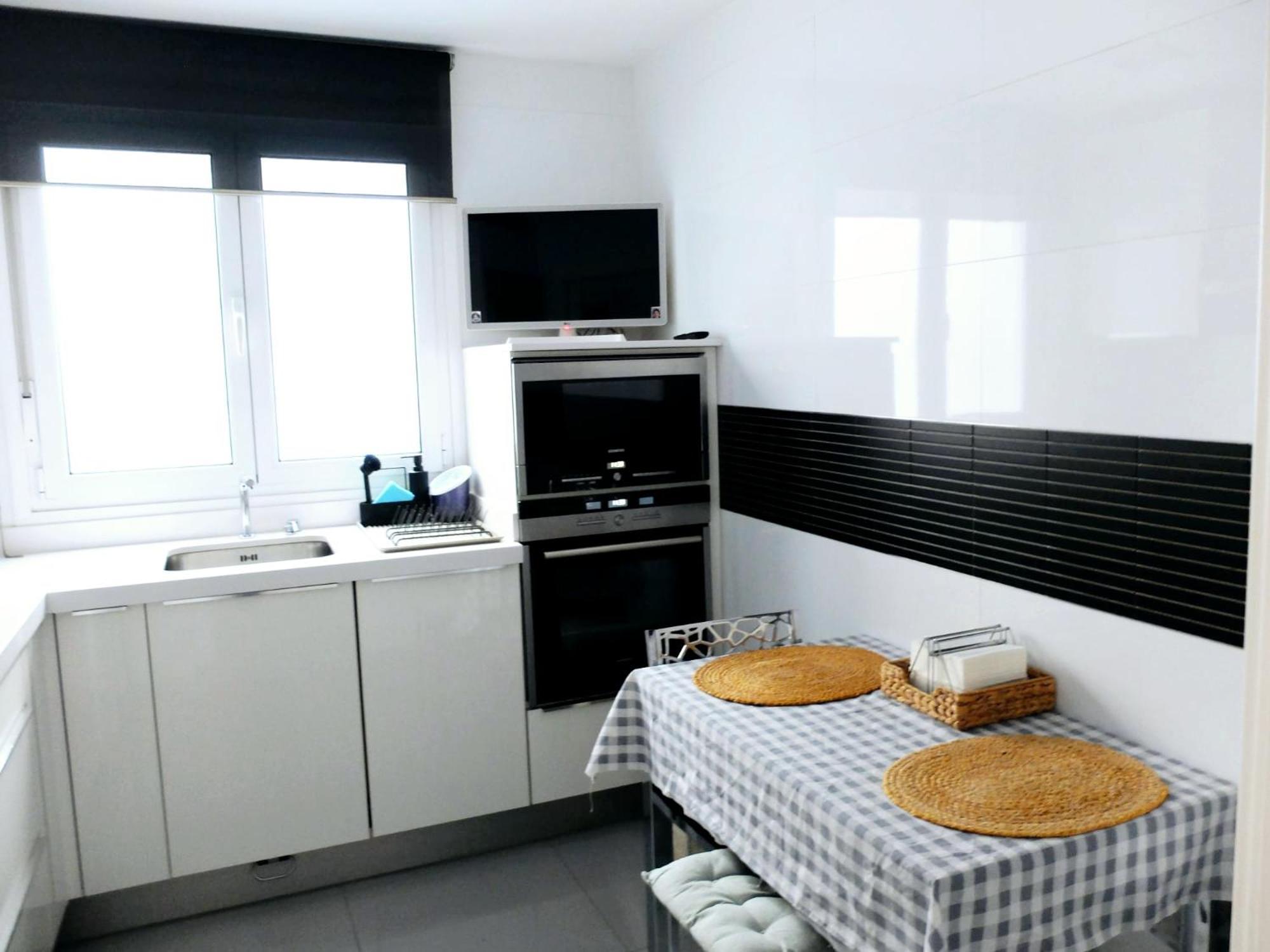 Apartamento Ctl31 Coqueto Y Luminoso Piso Cerca Del Centro