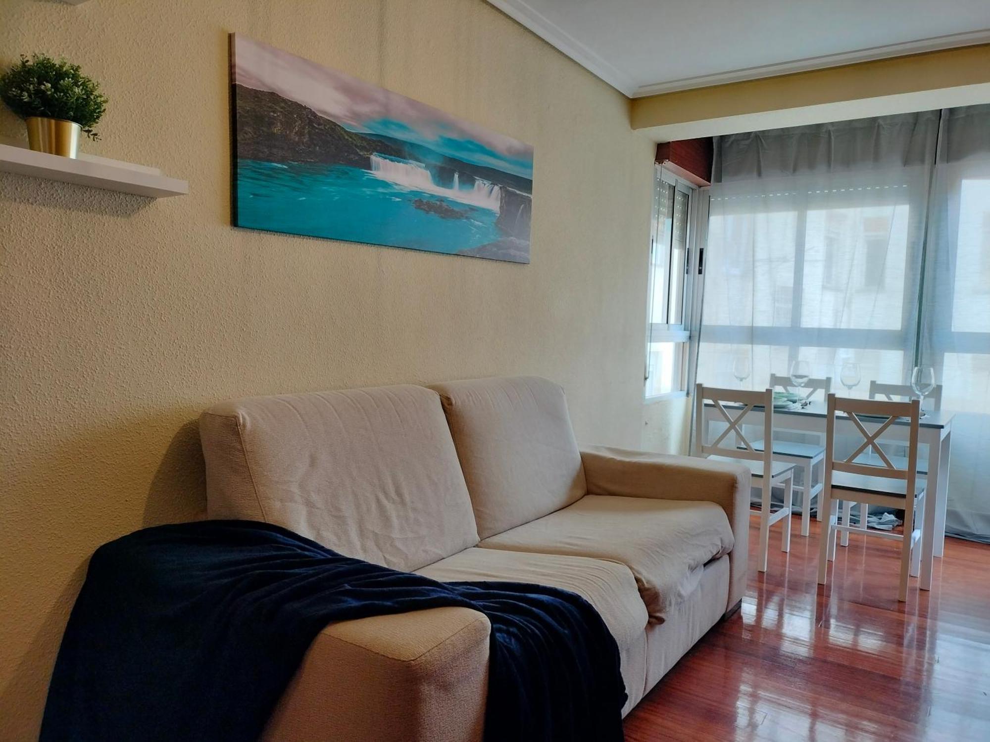 Familiar Centrico Grupo Rh-72 Apartamento