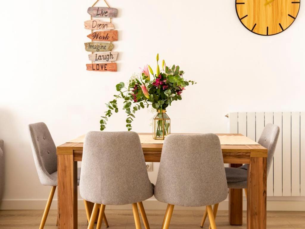 Apartamento Nuevo En El Centro Carlos Iii *