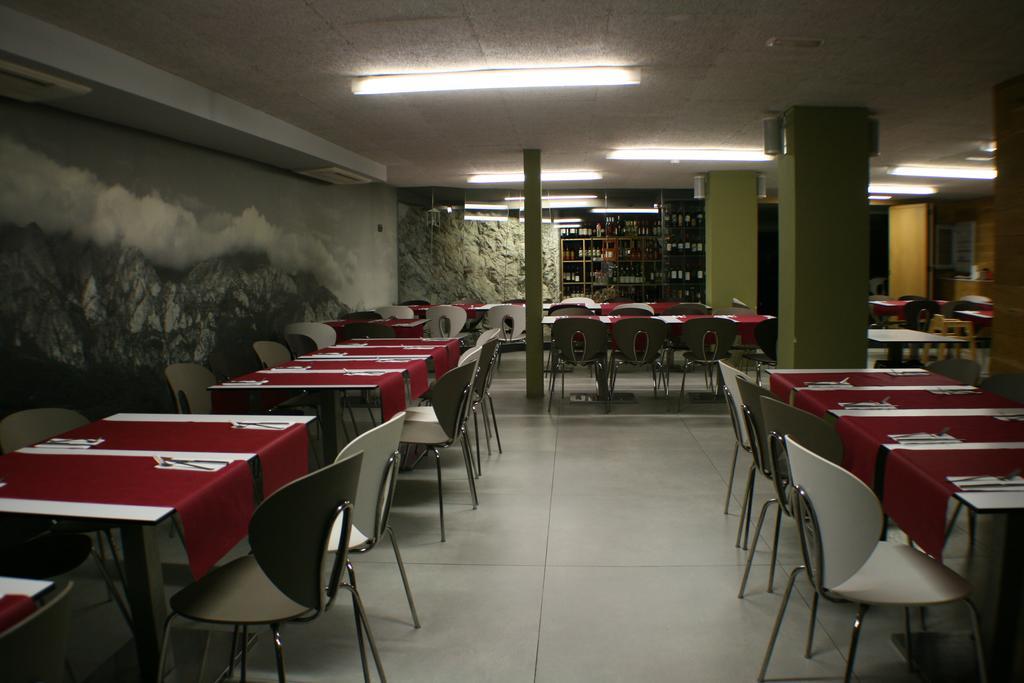 Hotel Picos De Europa 2*