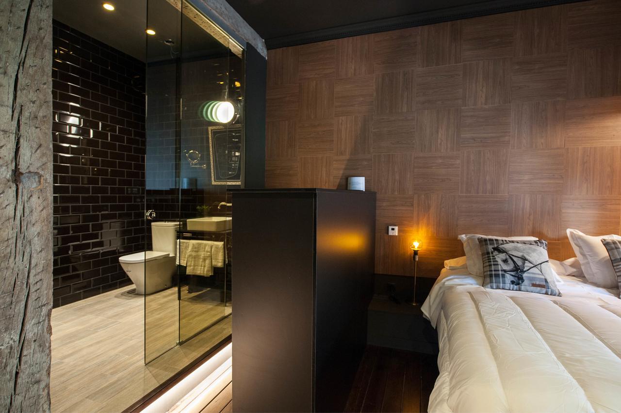 Urban Hotel