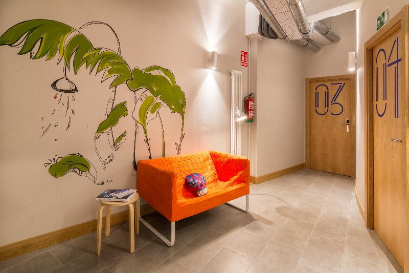 Enjoy Hostal
