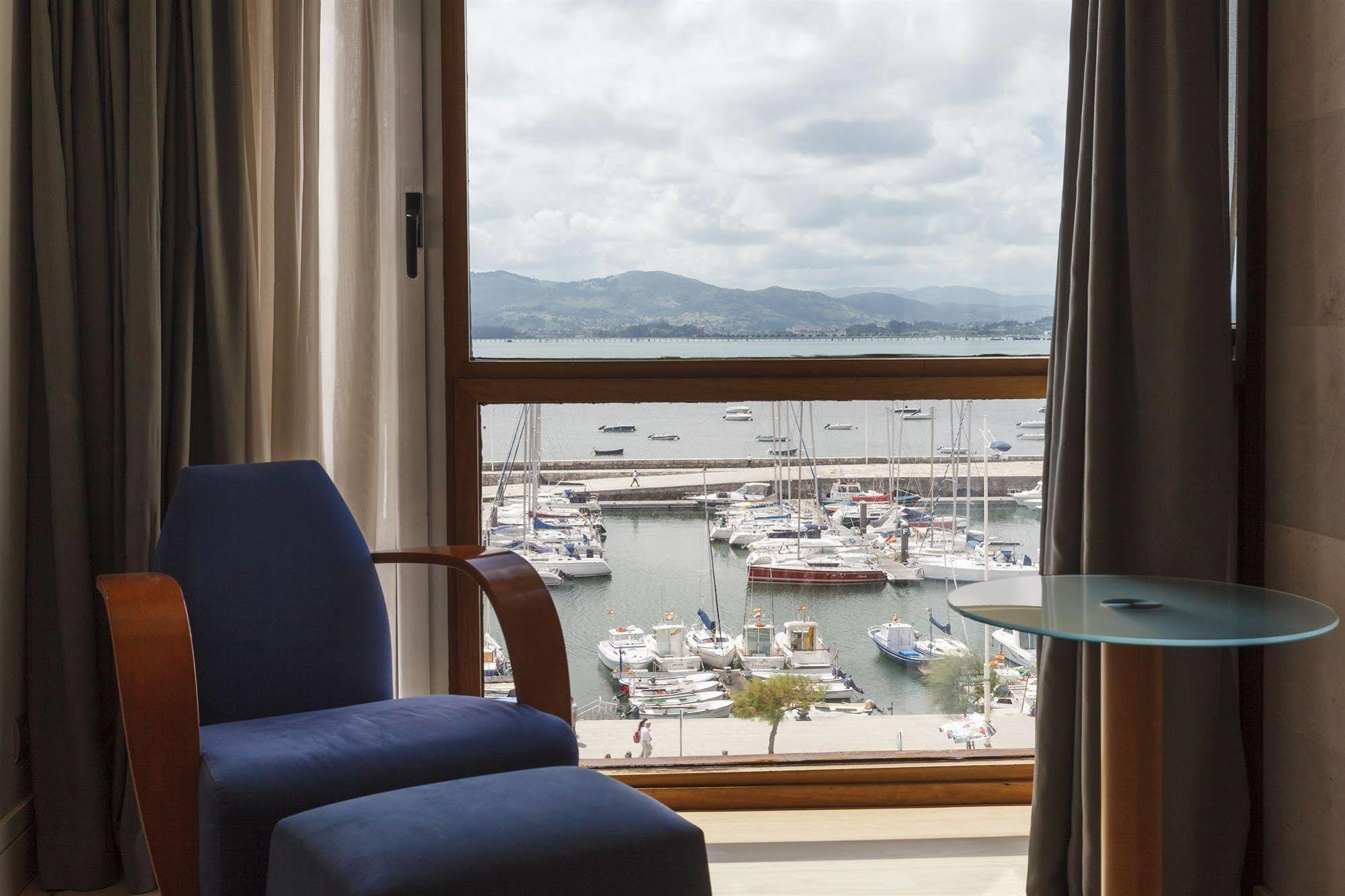 Vincci Puertochico Hotel