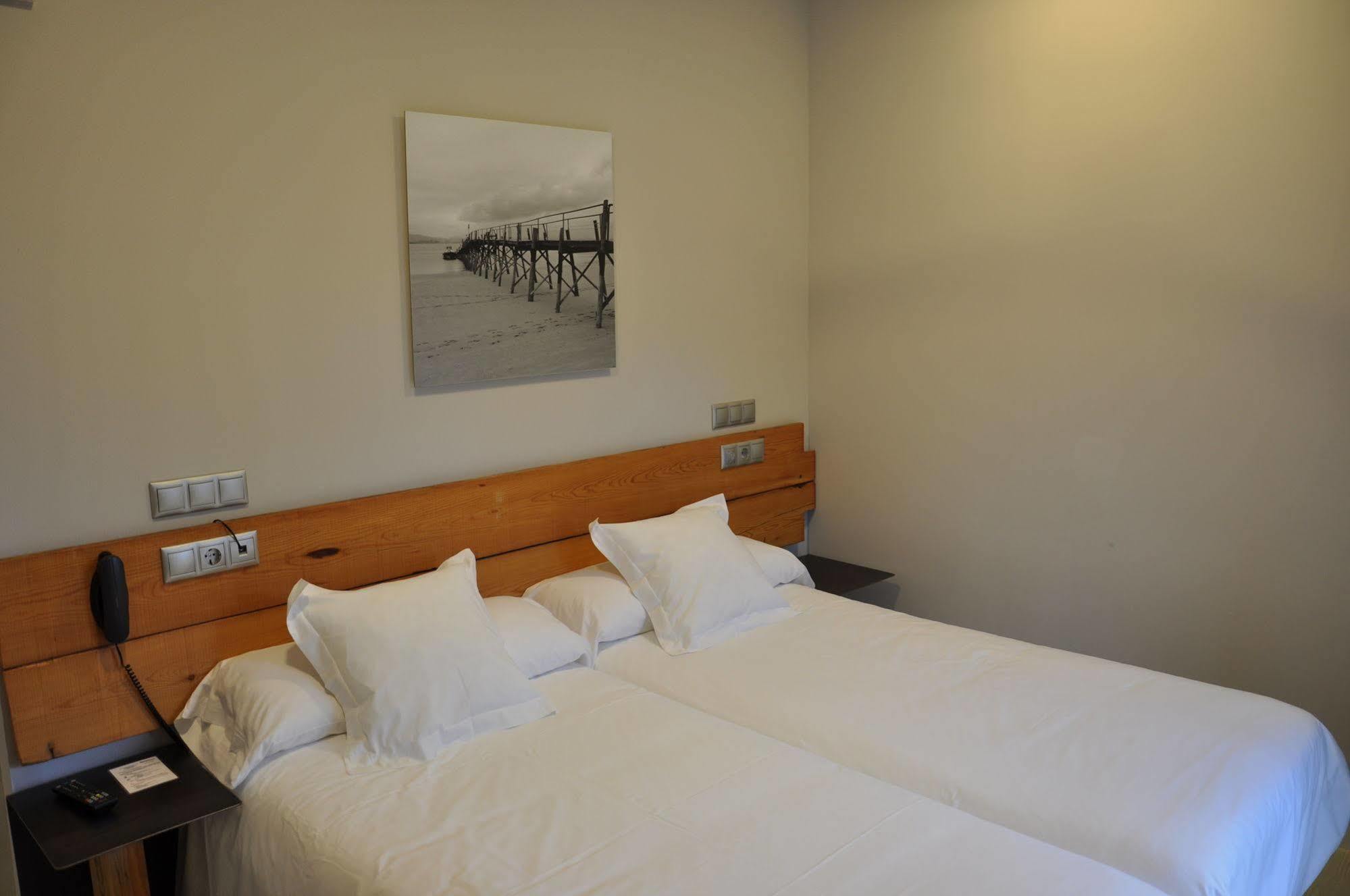Bed and breakfast Hosteria Santander 2*