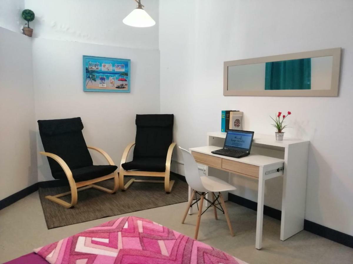 Grupo Rh Bed & Breakfast