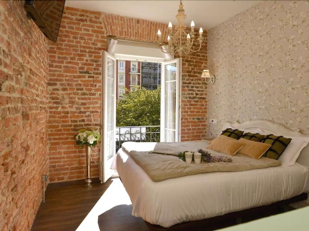 Centersuite 2* Santander