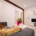 Cisneros Apartment