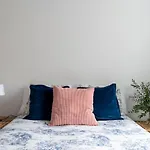New Apartment In The Heart Of The Center