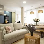 Elegante Apartamento En El Centro. Nuevo!