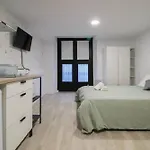 Housekepper Duplex En El Centro De Santander