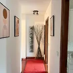 Amplio Piso En Calle Alta