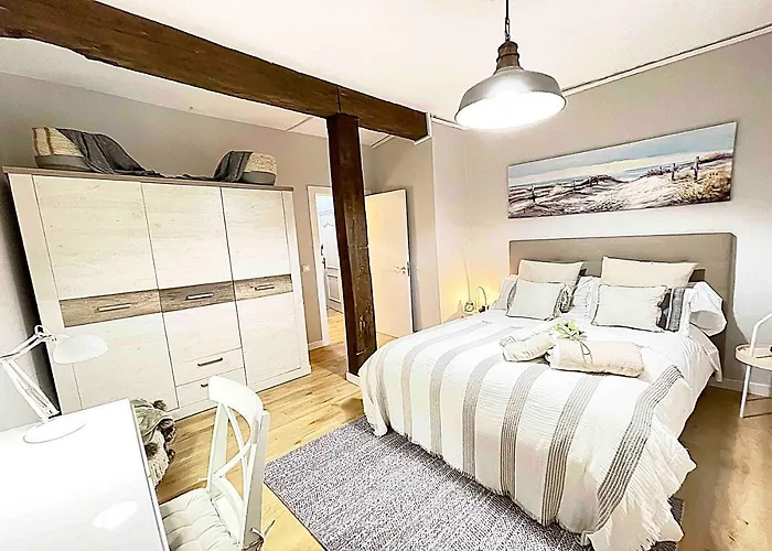 El Apartamento De Santa Marian By Just Room