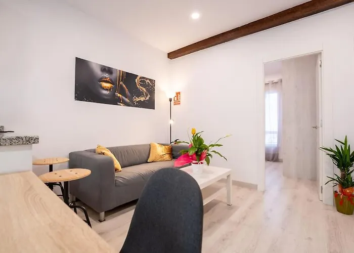 Cisneros Apartment