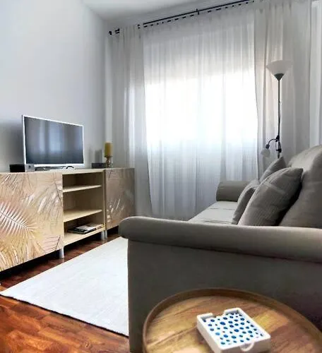Piso Tranquilo Y Acogedor A 3 Min A Pie Del Centro