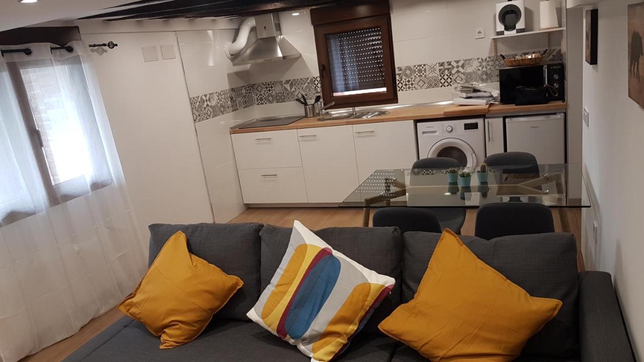 Aptos Cama Del Rey 2 * Santander