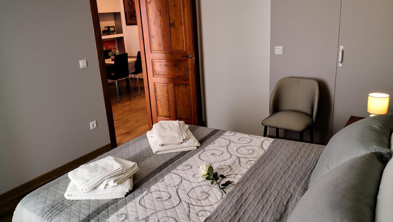 Piso En Calle Peatonal Con Garaje Privado Apartamento