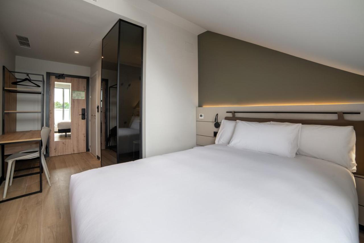 Ibis Styles