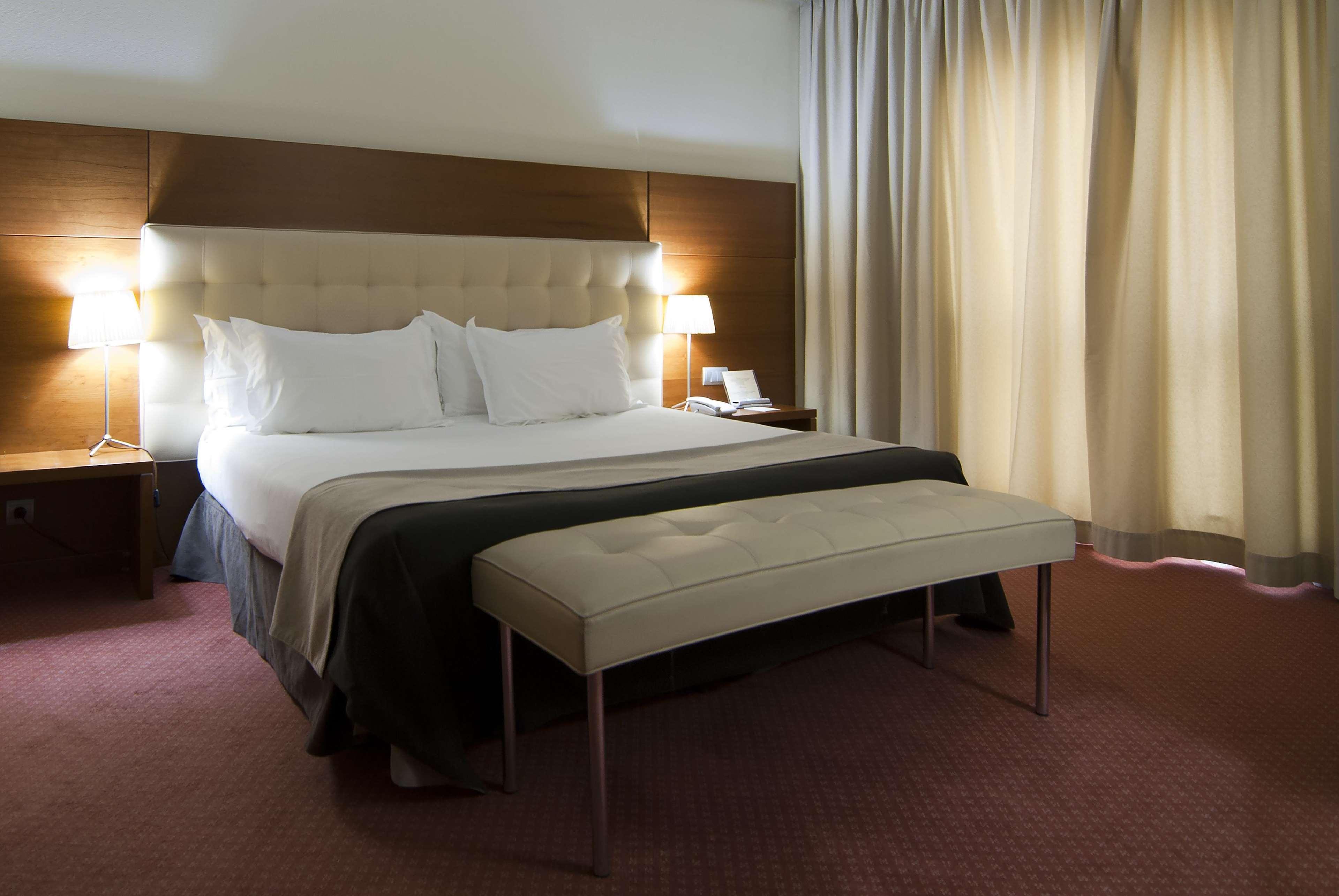 Silken Coliseum Hotel 4*