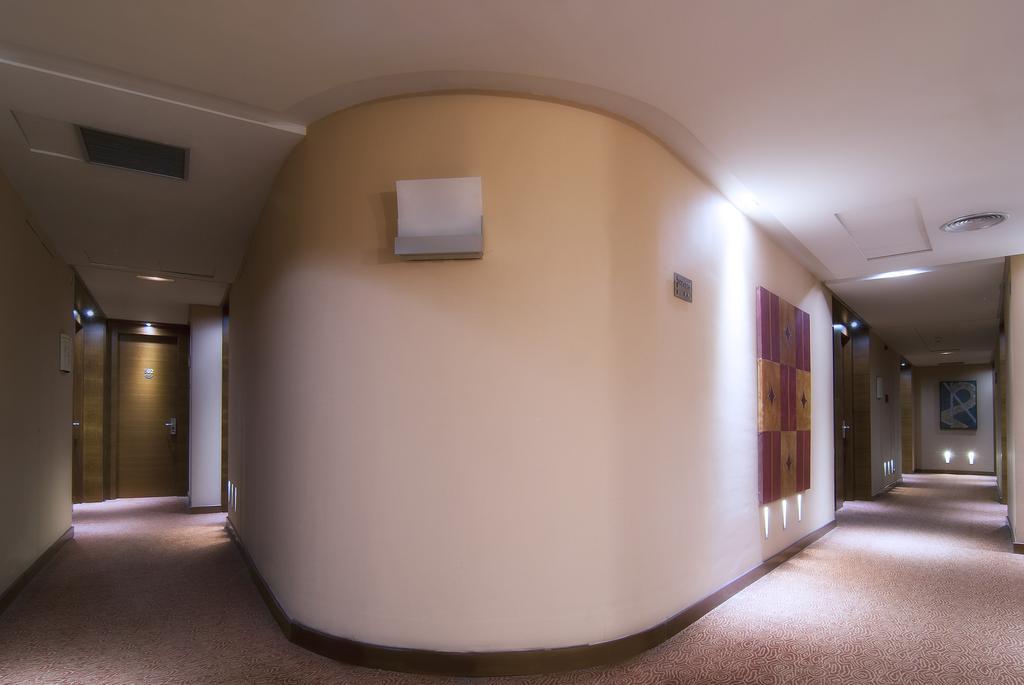 Silken Coliseum Hotel
