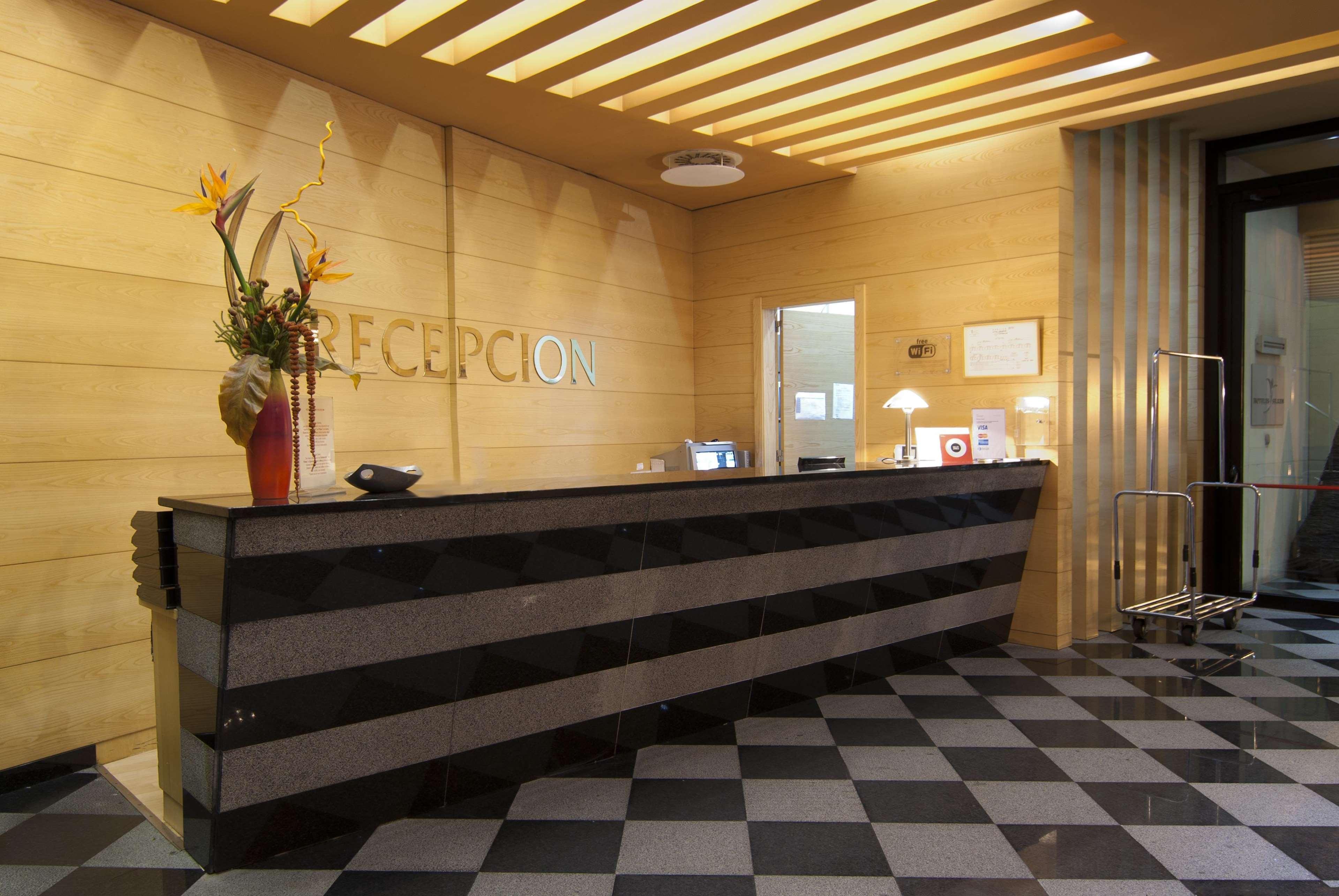 Hotel Silken Coliseum 4*