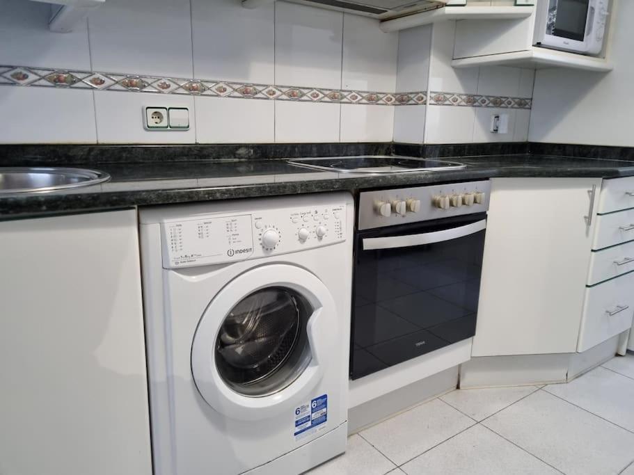 Apartment C01a04 Centrico 4 *