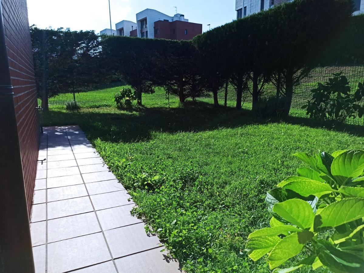 Bajo Con Jardin Privado Santander