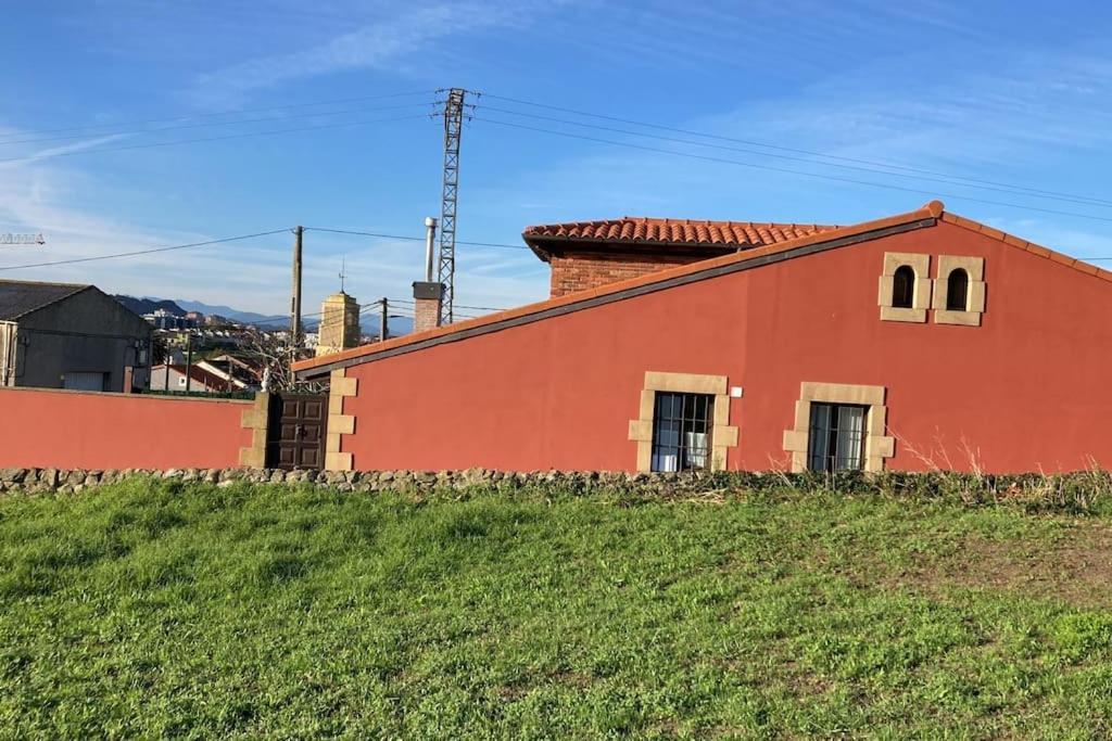 Сasa de vacaciones Casa Independiente Con Chimena, Jardin Y Barbacoa