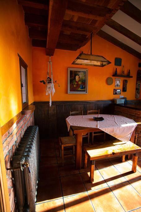 Casa Independiente Con Chimena, Jardin Y Barbacoa * Santander