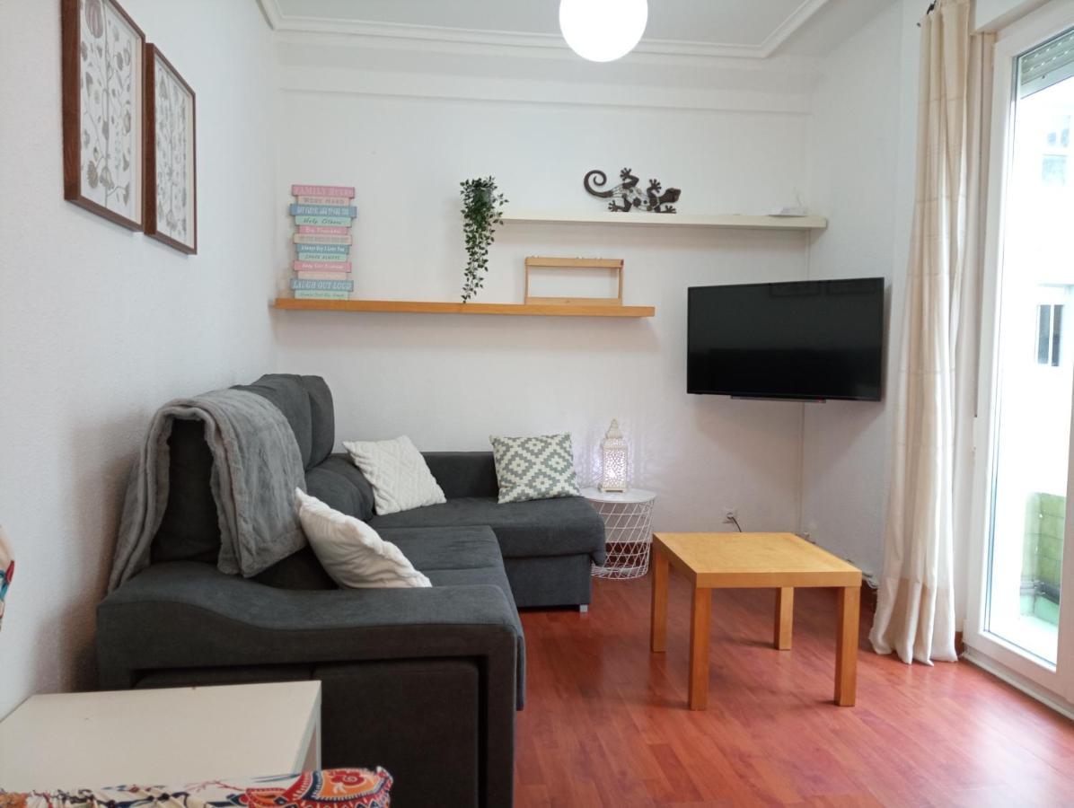 Apartment C01a04 Centrico 4 *