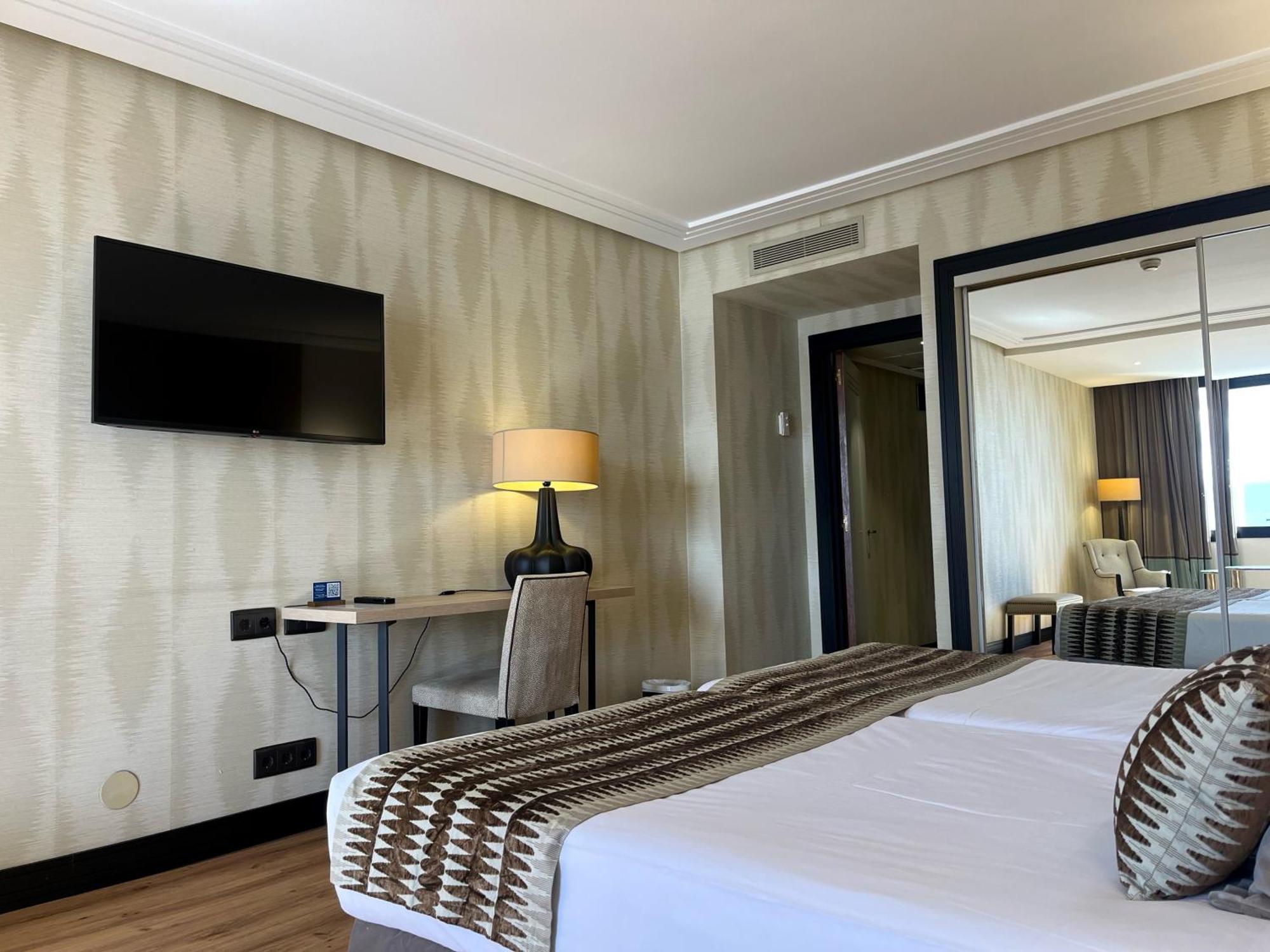 Bahia 4* Santander