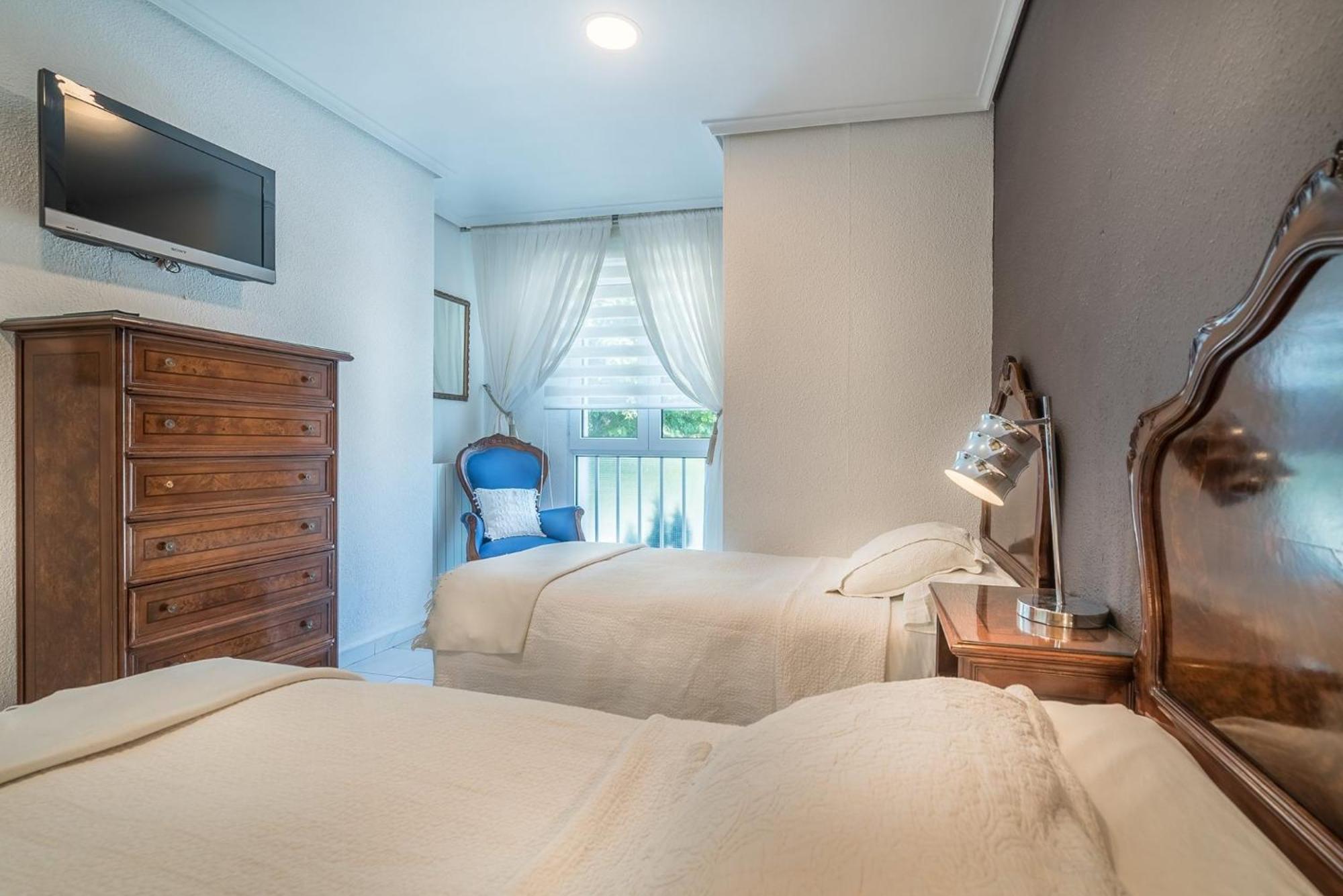 Aparthotel Brisas 3*