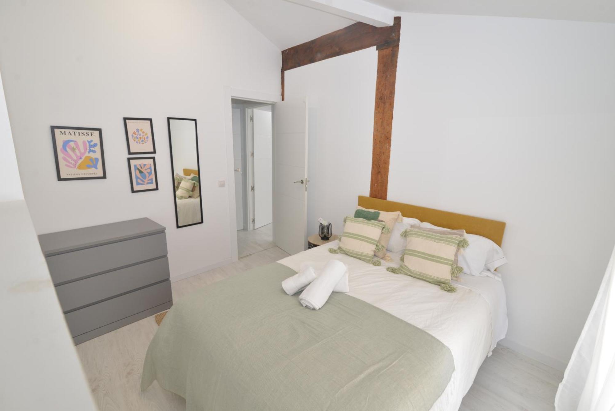 El De San Cisneros By Just-room Apartment Santander