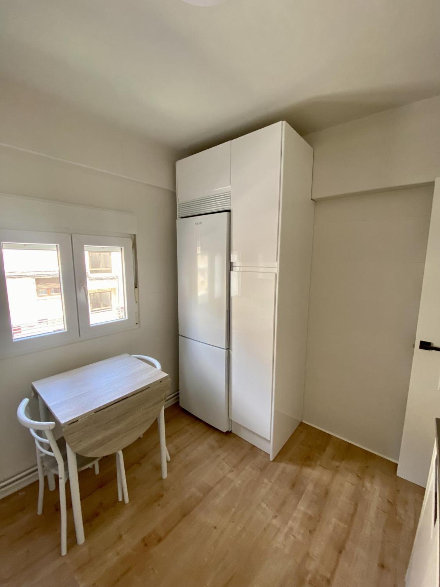 Nuevo Apartamento Para Estrenar En Calle Universidad * Santander