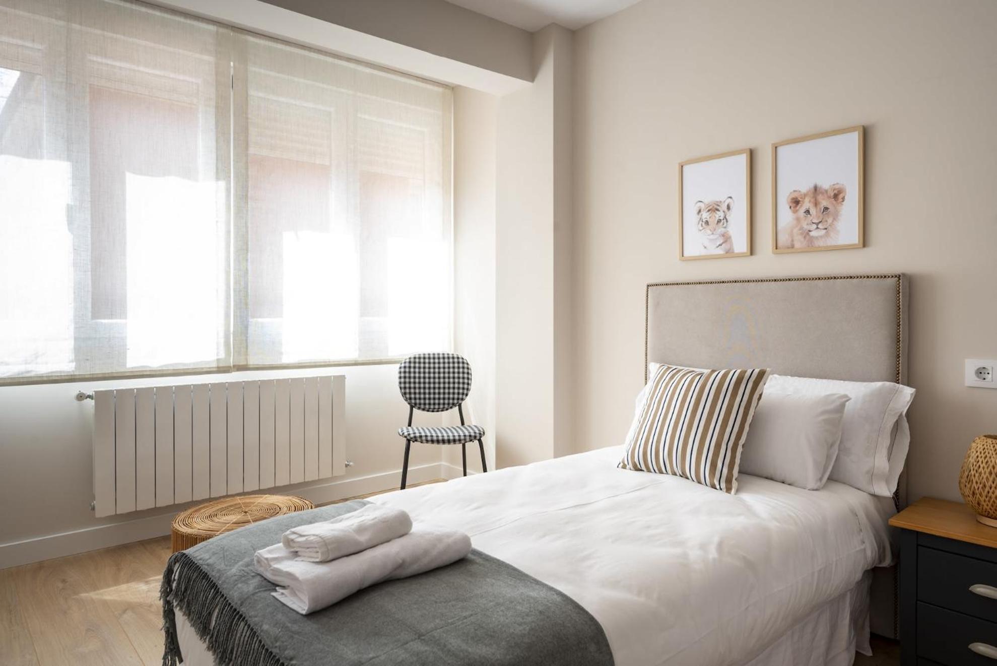Elegante En El Centro. Nuevo! Apartamento *