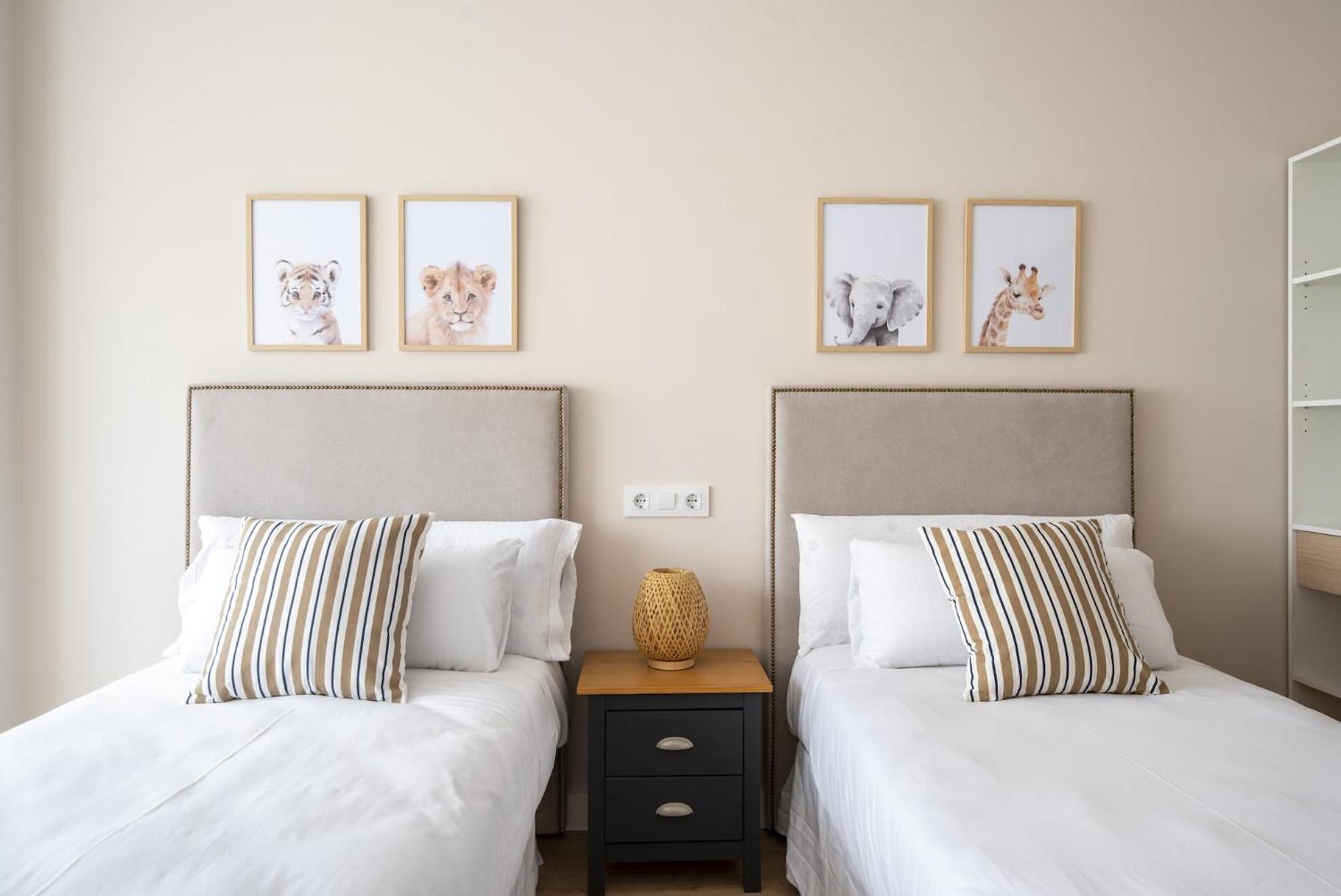 Elegante En El Centro. Nuevo! Apartamento