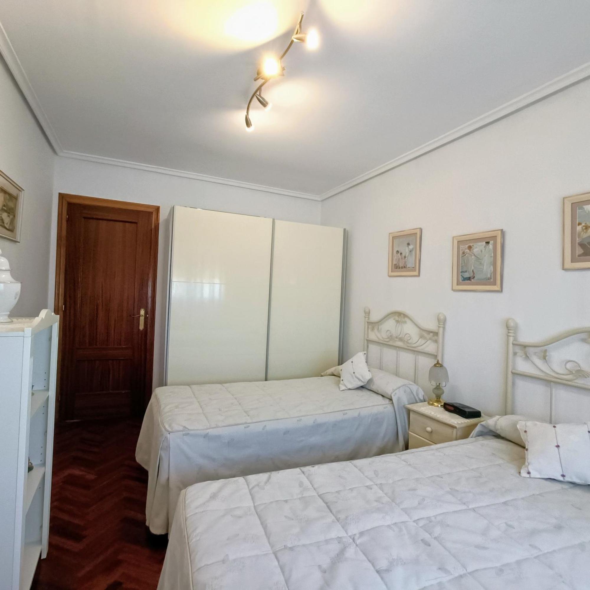 Apartamento Piso De Isabel G *