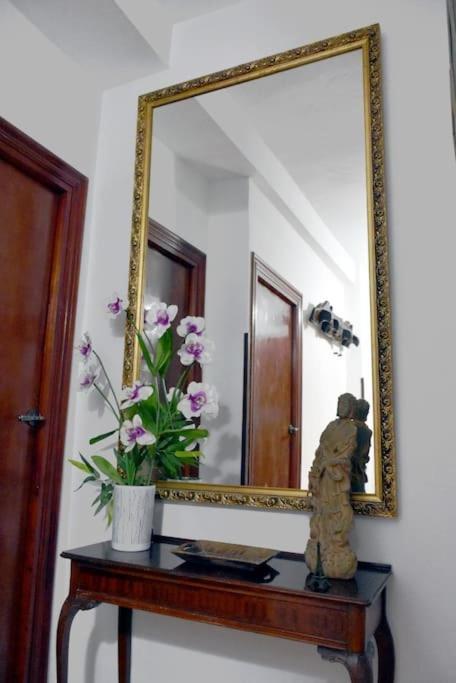 Piso Tranquilo Y Acogedor A 3 Min A Pie Del Centro