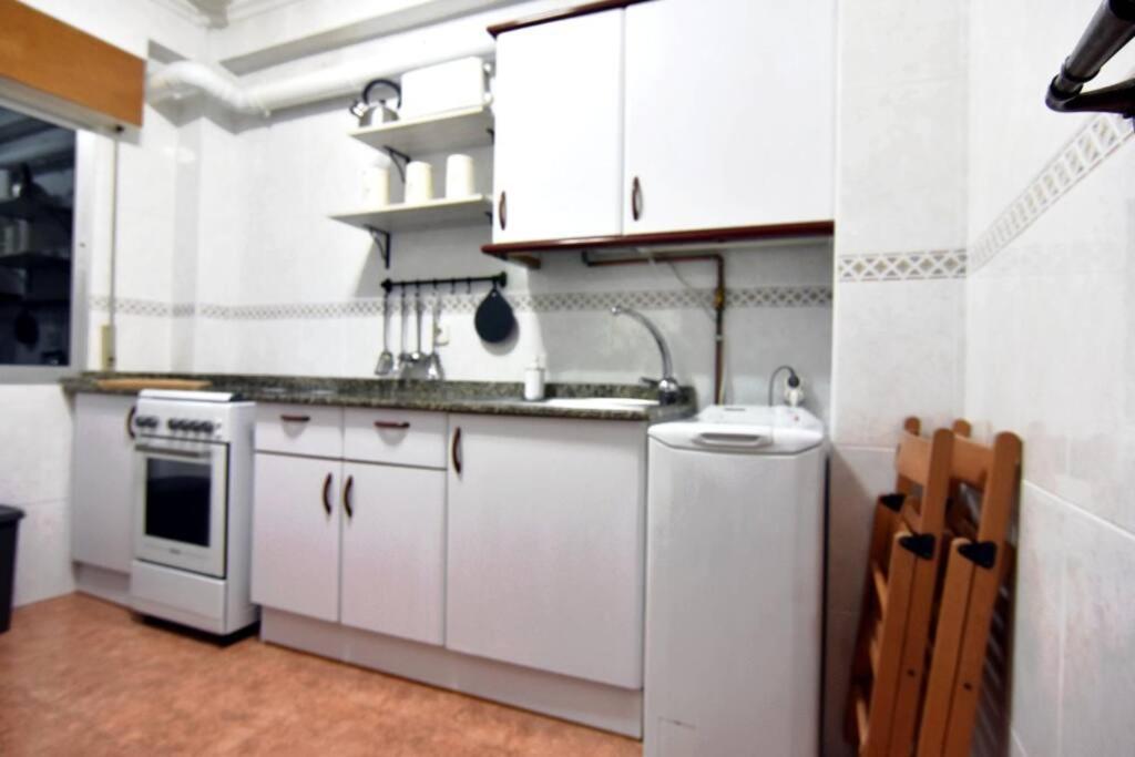 Piso Tranquilo Y Acogedor A 3 Min A Pie Del Centro Apartamento *