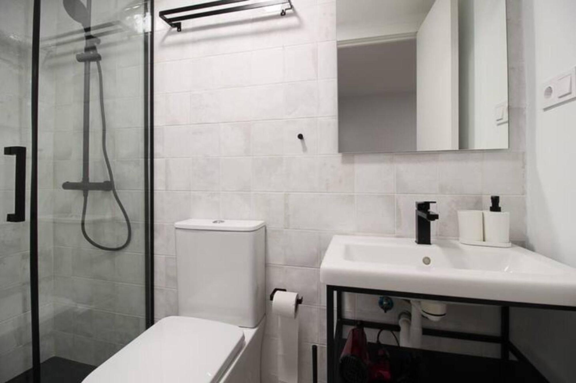 Apartamento Housekepper Duplex En El Centro De *