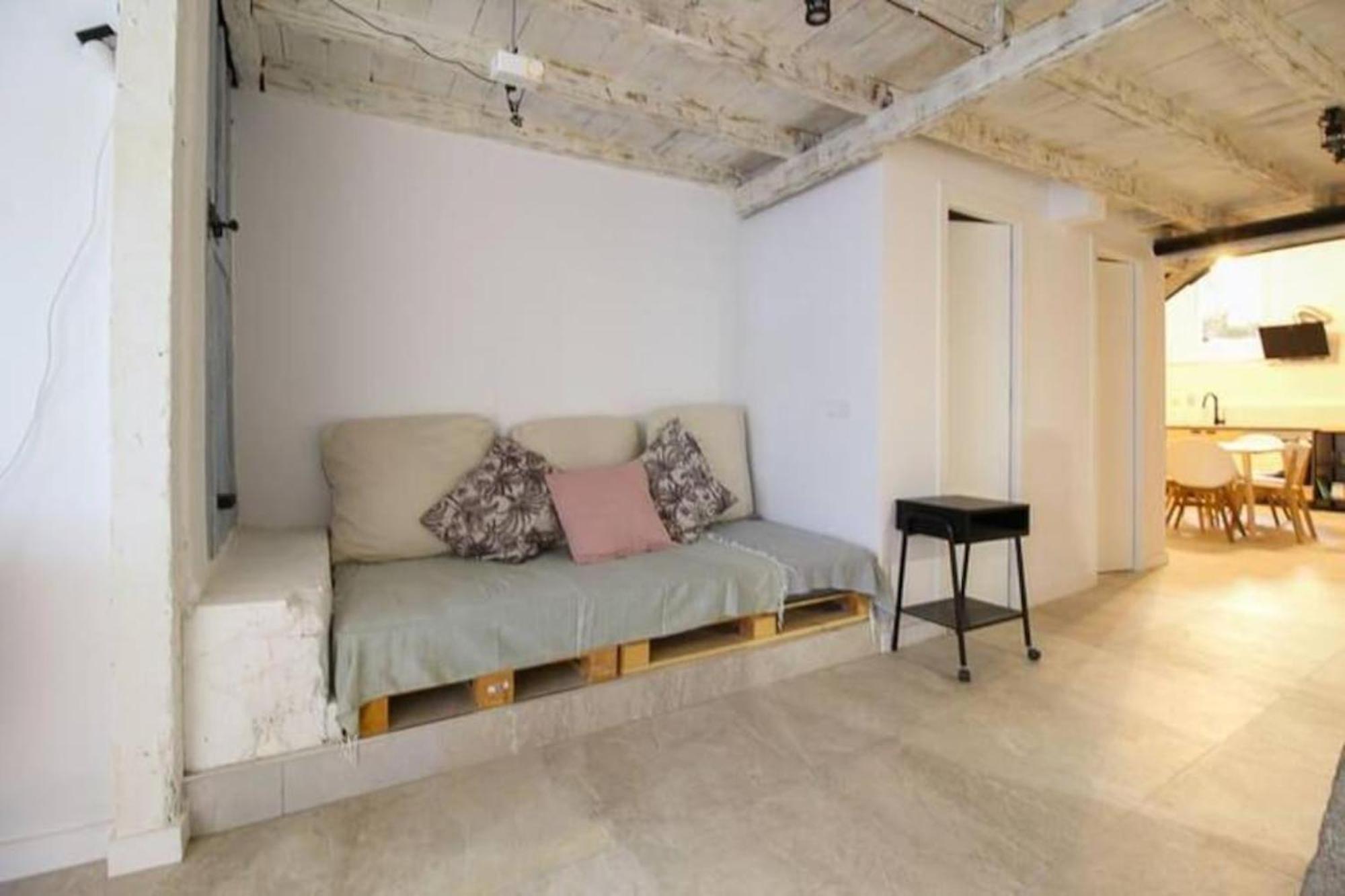 Apartamento Housekepper Duplex En El Centro De *