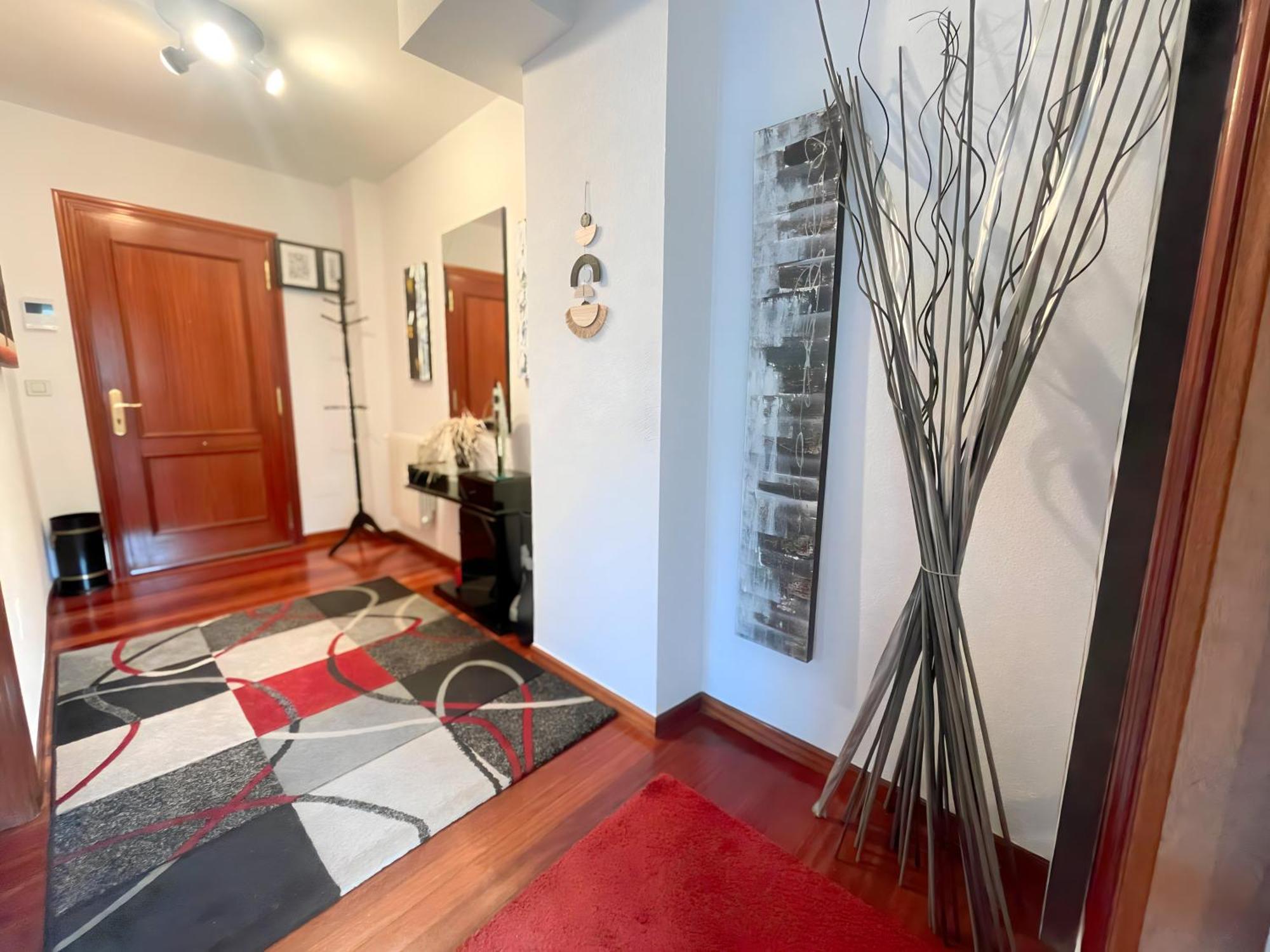 Apartamento Amplio Piso En Calle Alta