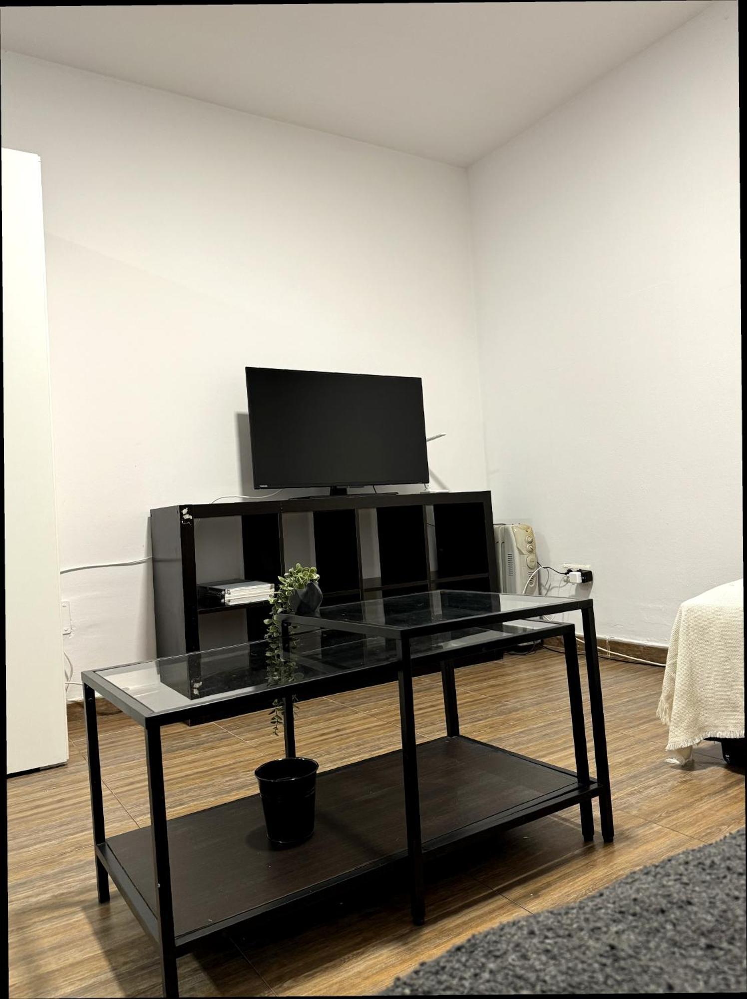 Oasis / Parking Gratis Apartment *