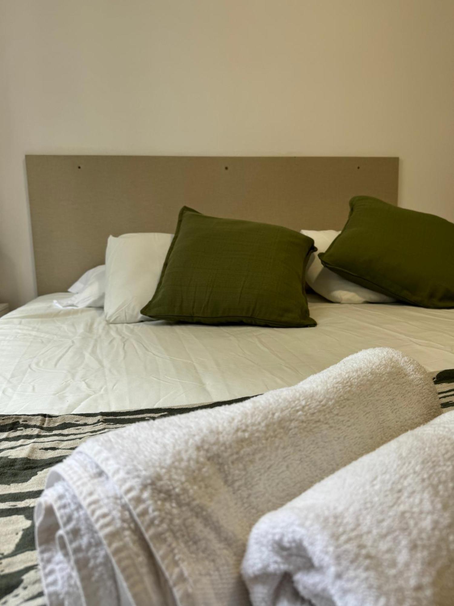 Oasis / Parking Gratis Santander