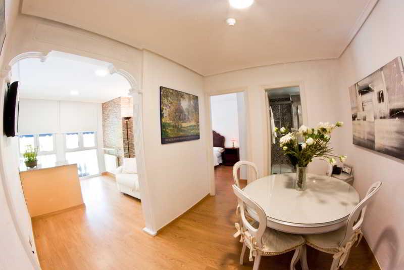 Brisas Aparthotel