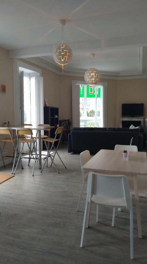 Royalty Albergue Santander